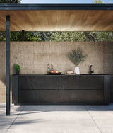 Jamie outdoor kitchen, Dekton front/alu frame, kelya/anthrac